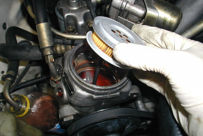 Honda Power Steering Problems – What To Do When The Hydraulic Booster is Foaming